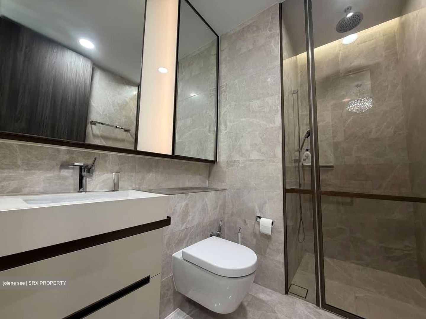 19 Nassim (D10), Apartment #559433811